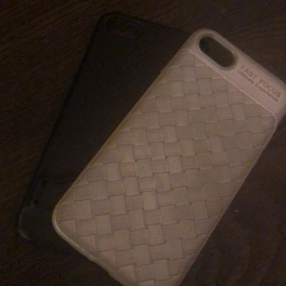 2 iPhone cases